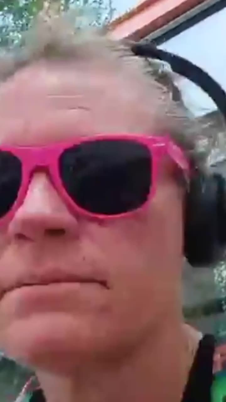 Accused WWII Memorial Vandal Filmed Her Own Crime thumbnail