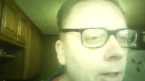 Let my mansplain my last vlog about how females don't cook