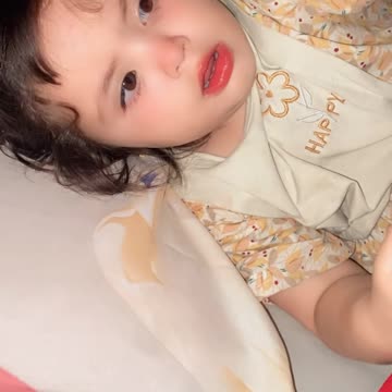 Cute Baby Moments That Melt Hearts