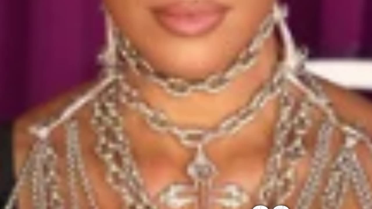 Kim & Teyana Slay in Matching Looks at All’s Fair Premiere