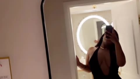 Diamond story time on toxic family, also keeps a condom ready for a date anywhere