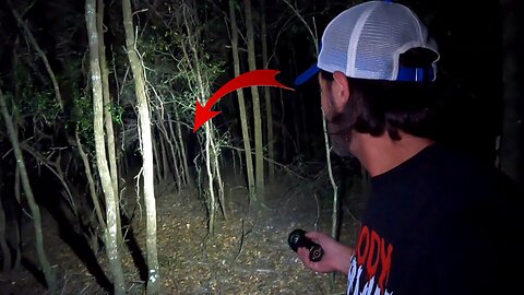 Bigfoot, Rougarou, Gargoyle? WTF is going at this abandoned ghost town