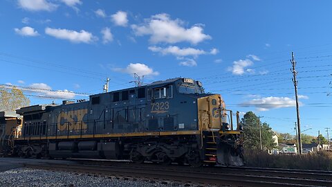 Lightning Fast CSX Train part 39 Triathlon Tug