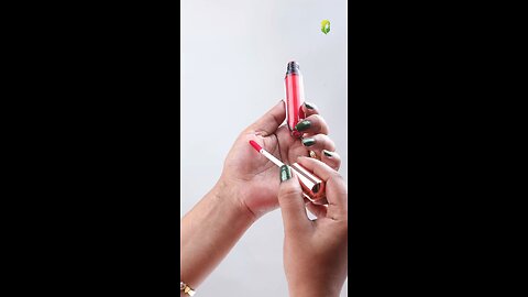 red lip serum from insight cosmetics #swatchparty #brownskin