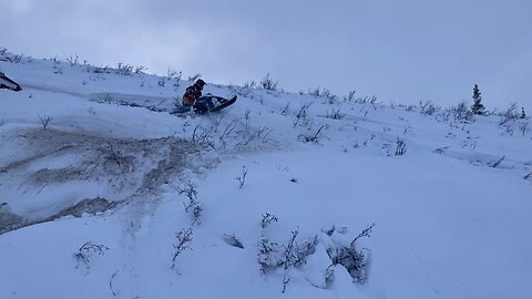 Snowmachine sidehilling @ Eureka, Polaris Khaos