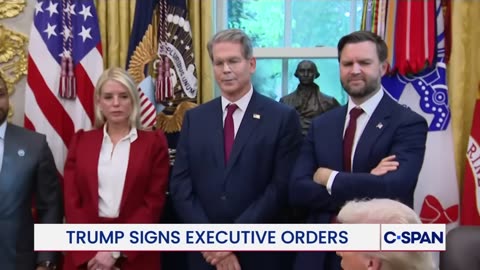 Trump signs executive order on countering domestic terrorism and organized political