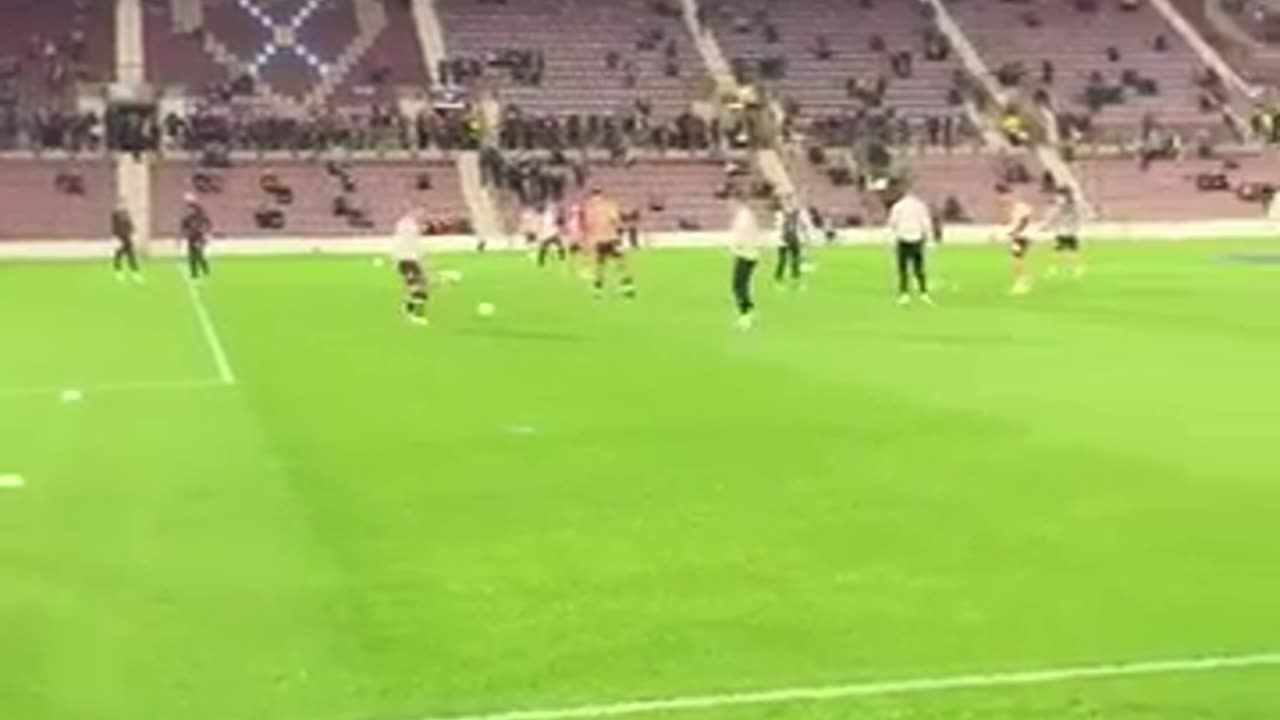 Hearts of Midlothian vs Fiorentina before the match (UEFA Conference League)