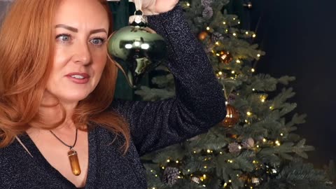Decorating the Tingle Shed Tree! 🎄 ASMR 🎄 Christmas Decorations