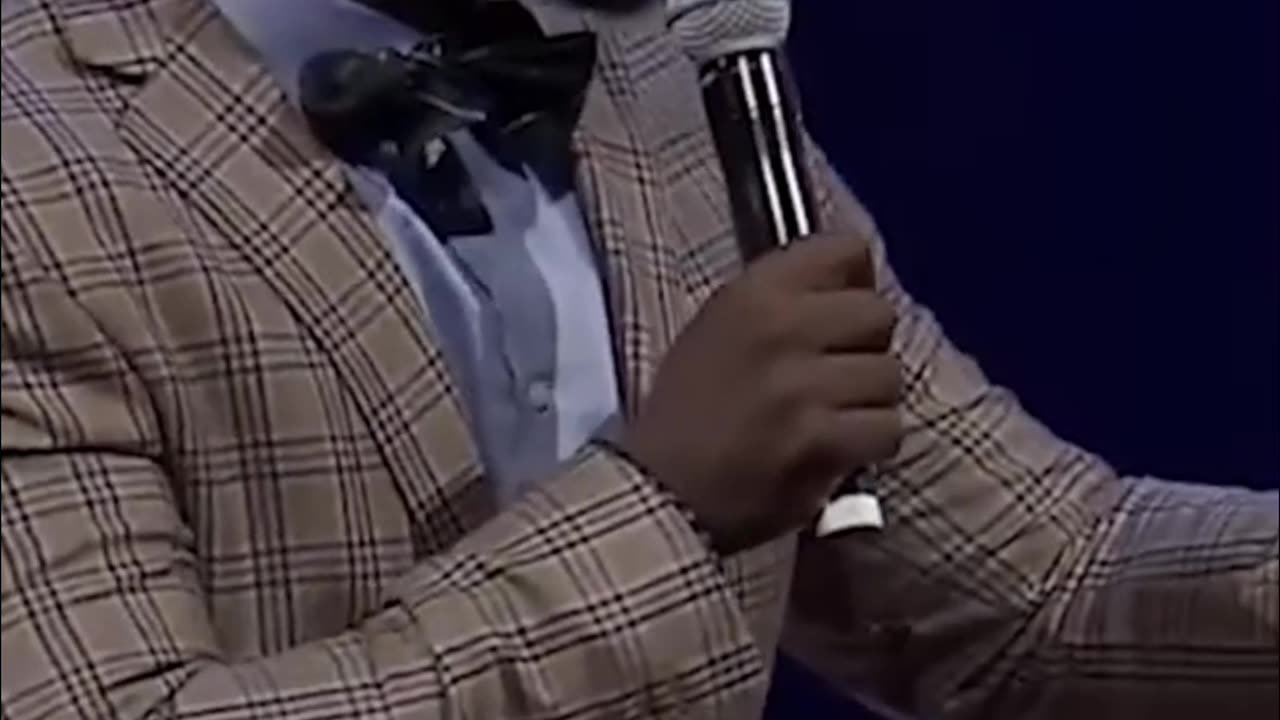 Comedian Mike Goodwin – Comedian’s Dad Issues: Abraham’s Sacrifice & Fatherhood!