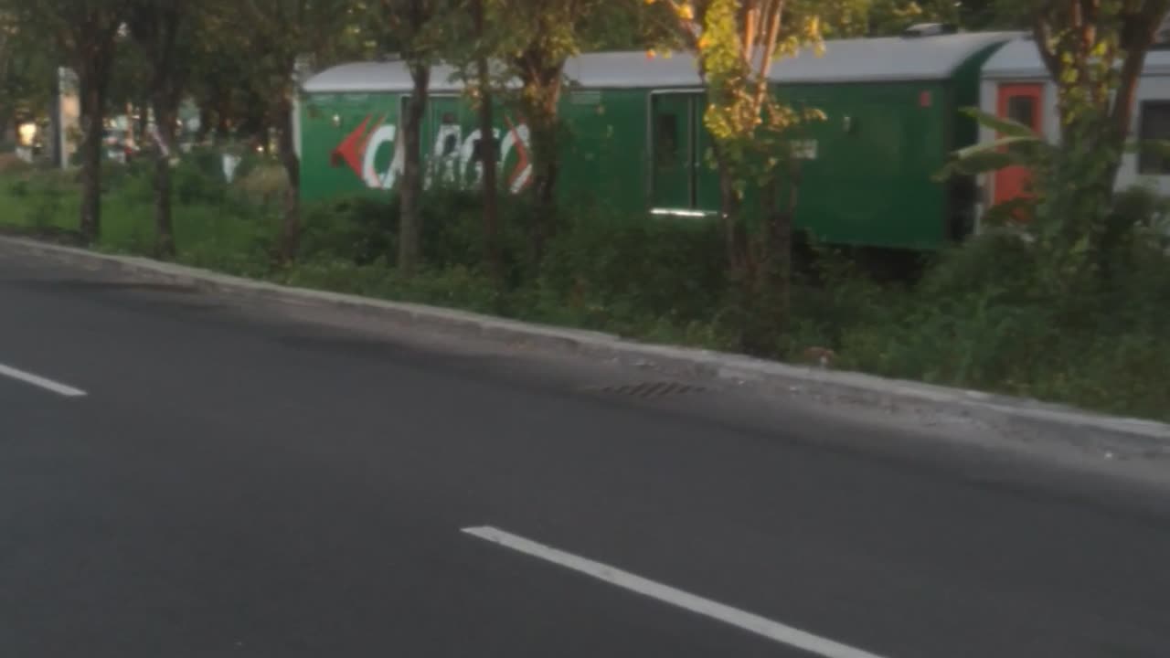 Diantara 2 jalan