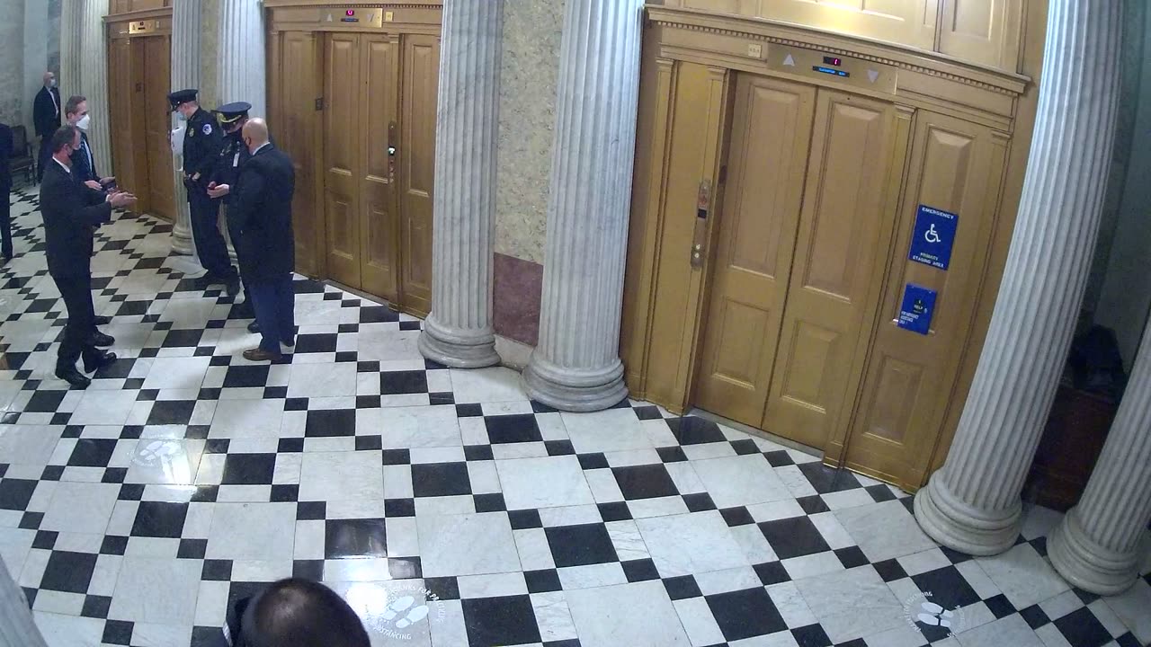 0211USCS02UpperSenDoorElevators_2021-01-06_20h25min52s673ms.mp4