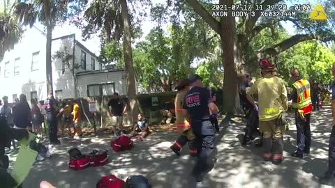 BODYCAM: Trolley Crash Injures 12 In Florida, Police Come To The Rescue