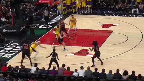 The Chicago Bulls came back from an 18-point deficit against the Lakers in the 4Q