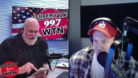 GOP member claims Venezuela has nukes and Trump issues EO on AI