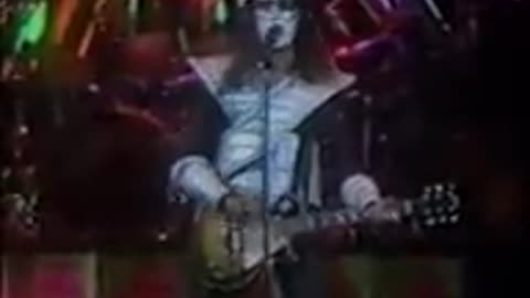 Ace Frehley and KISS - Shock me (LIVE 1977)