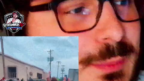 #ICE #Protesters Get Pepper Sprayed