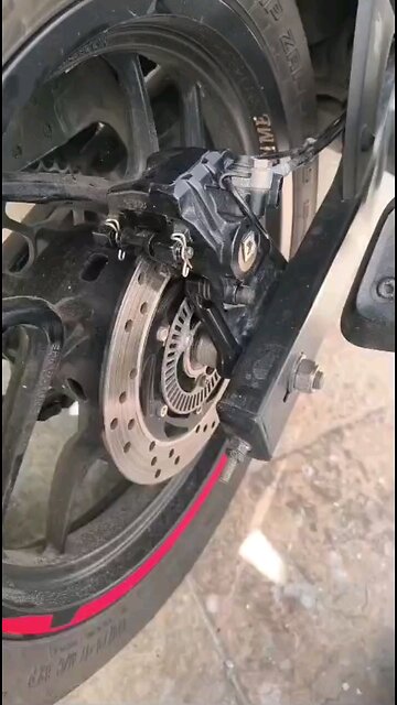 Motocicleta de 400 cilindradas