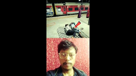 railway station mobile chori,,🙏 this video share now #shorts #real #viralvideo #youtubeshorts #cake