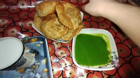 Keema Kachori Eating Show | Crispy & Spicy Street Food Taste Test by Shahmeer