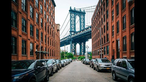Dumbo, Vinegar Hill, Brooklyn Navy Yard Walking Tour In Brooklyn, NY