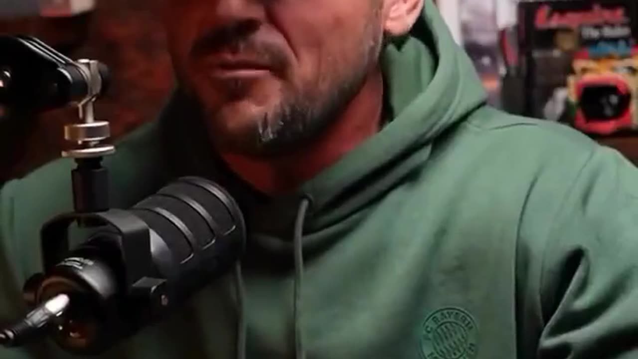 אדם אלרד: אגלה לכם כיצד עובד העיקרון הכלכלי של חברות התרופות