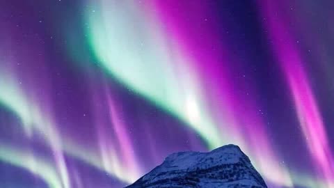 + The Difference Between Prayer & Praise (And Why It Matters)