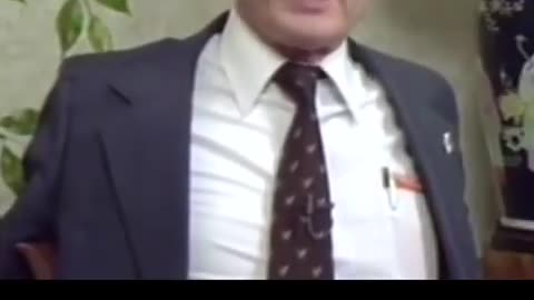 Yuri Bezmenov clip: Demoralization to the point of denying your own senses