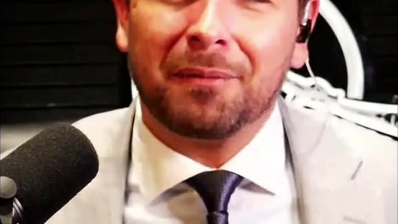 Violent Protests vs. Peace: HURLING ROCKS & BLOCKING TRAFFIC!