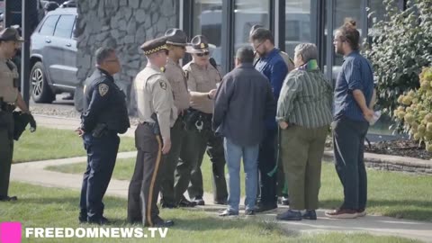 More arrests outside Broadview ICE Detention Center, after a group of protesters