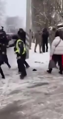 In Poltava the Ukrainian Zelensky regime abducted two men