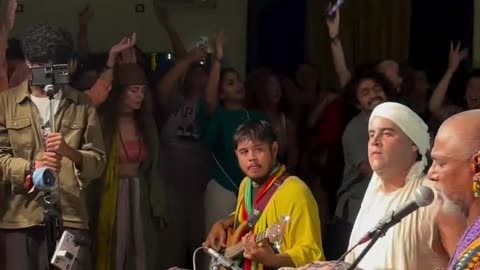 Kirtan gathering in Rishikesh, India October 2025