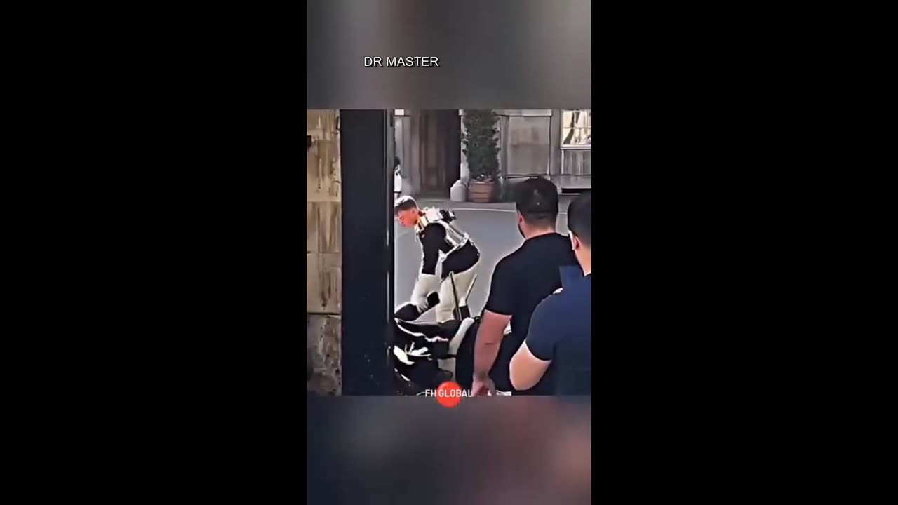 #top accedint around the world 3