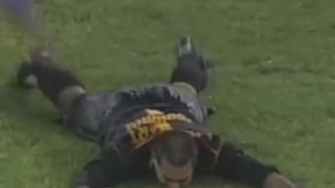 Unbelievable Goals! Legendary Football Players' Epic Moments