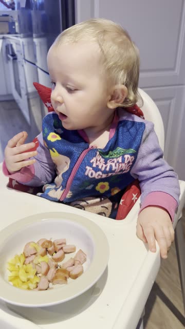 Baby Kayla Eating Dinner 🍟🌭😋 (Sausage + French Fries)