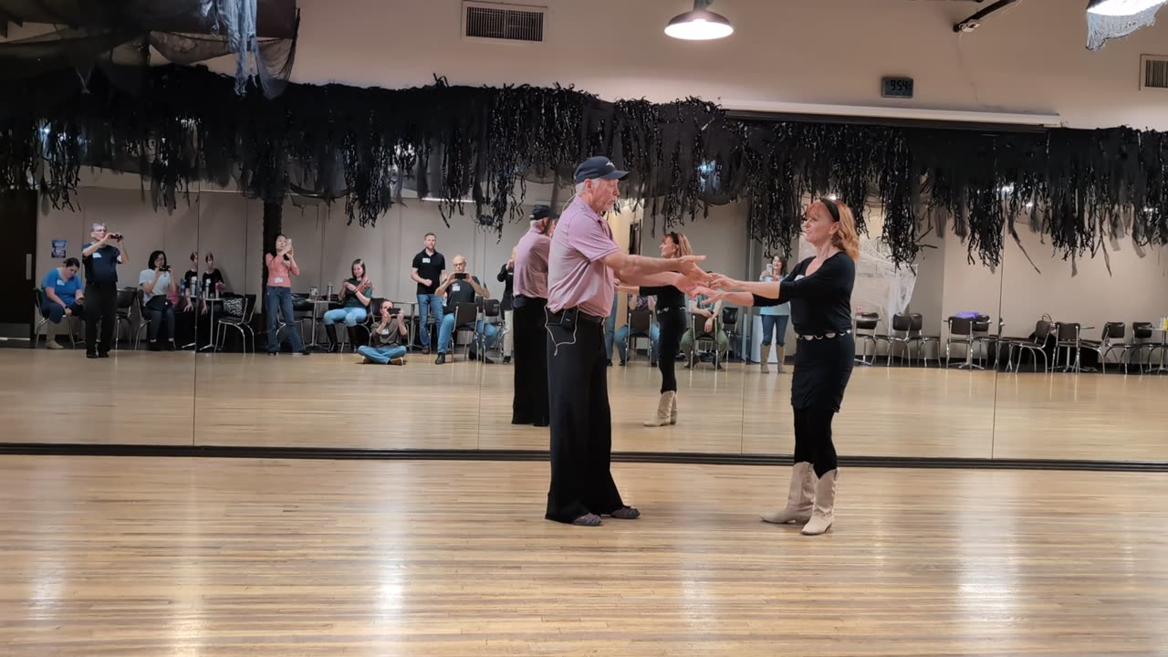 Two Step @ Studio 22 with Bobby Pritchard 20251023 215241747