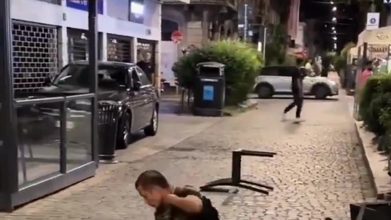 🤯✨ Watch a Barman Disarm a Knife Attacker Using Tables! | FeedMyCuriosity