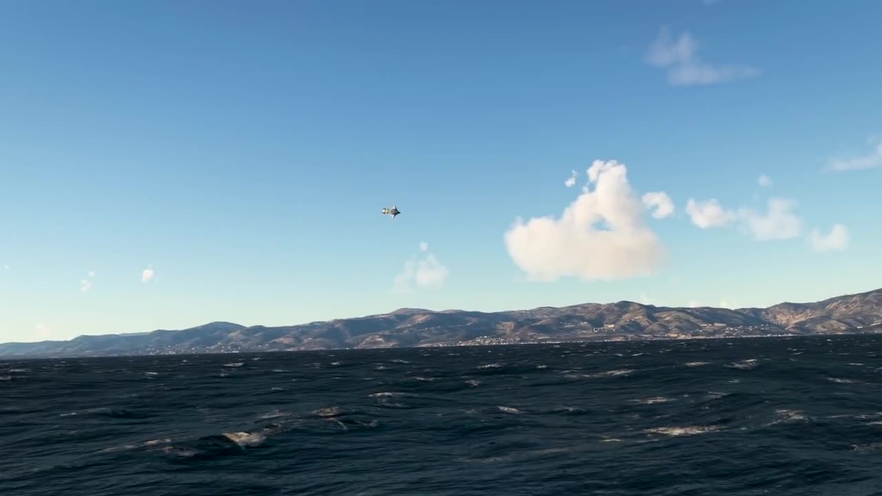 A fisherman off of the coast of Los Angeles has an encounter with a water-based UAP #losangeles #ufo