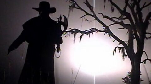 Jeepers Creepers-Jonathan Breck, Justin Long,Gina Philips-2001 IMDb 6.2/10