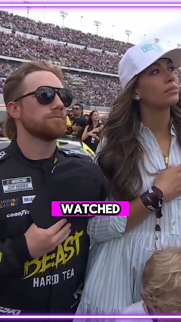 National Anthem at The Daytona 500 was Most American Ever #daytona500 #usa #alexrwagner