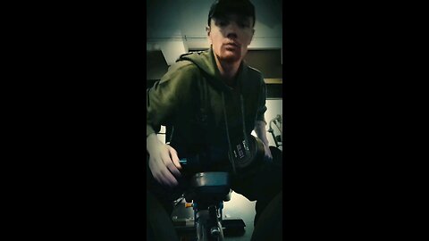 day 2 in gym trying to get hench 👍