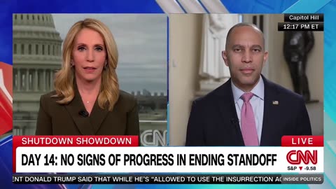 WOW! 🚨 CNN throws down on Hakeem Jeffries to his face on govt shutdown!