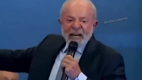 Pobre não pode estudar porque se não ele não vota mais no PT 😜