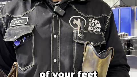 Is It Worth It? 😮‍💨 Cheap or Expensive Work Boots? 🥾