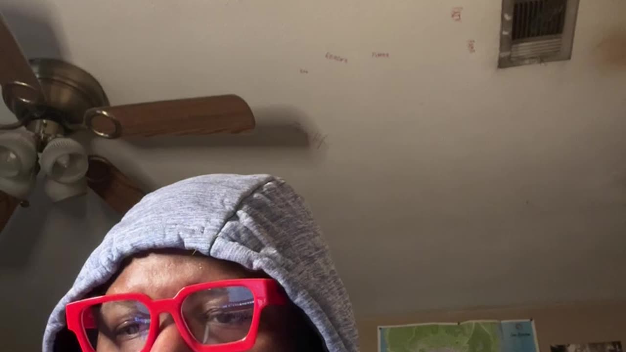 SATISFYING KEY CLICKS| Short ASMR Typing Moment