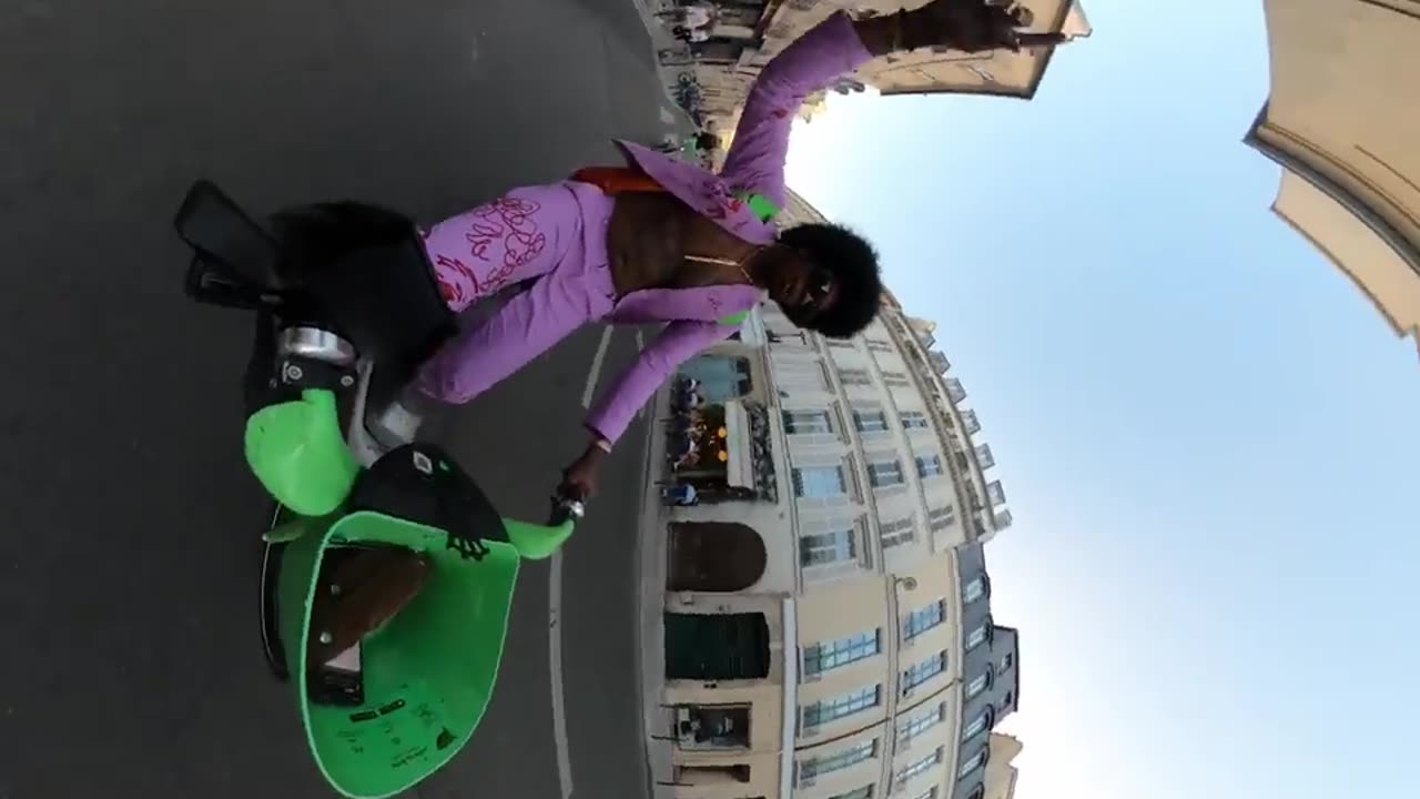 Trinidad James - OFF WITH HIS HEAD (Paris Freestyle)