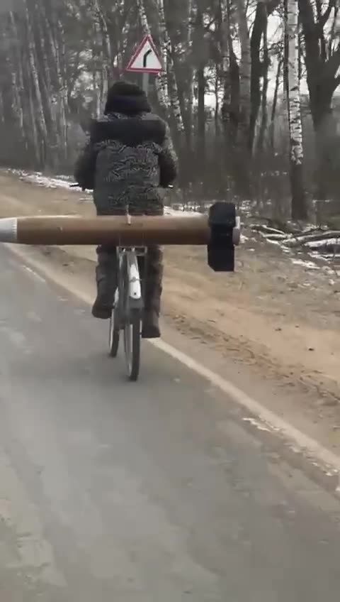 Bryansk Resident Finds 'Pantsir-S1' SAM Booster Stage and Hauls It Home on a Bicycle"