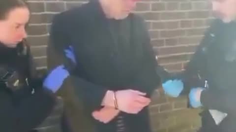 Former Labour MP Ivor Caplin arrested for attempting to meet 15 year old boy
