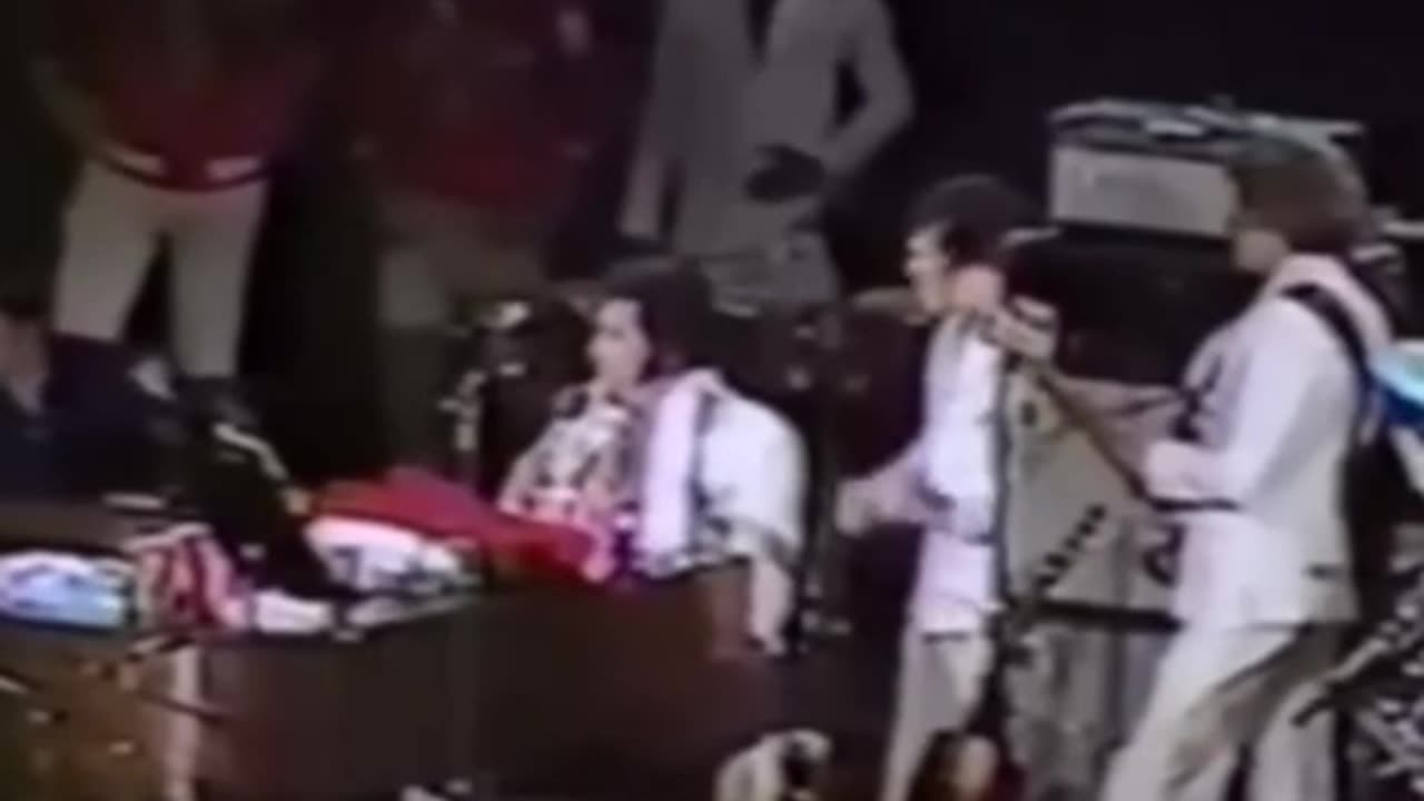 ELVIS- THE WOW SIGNAL & THE DIVINE CODES