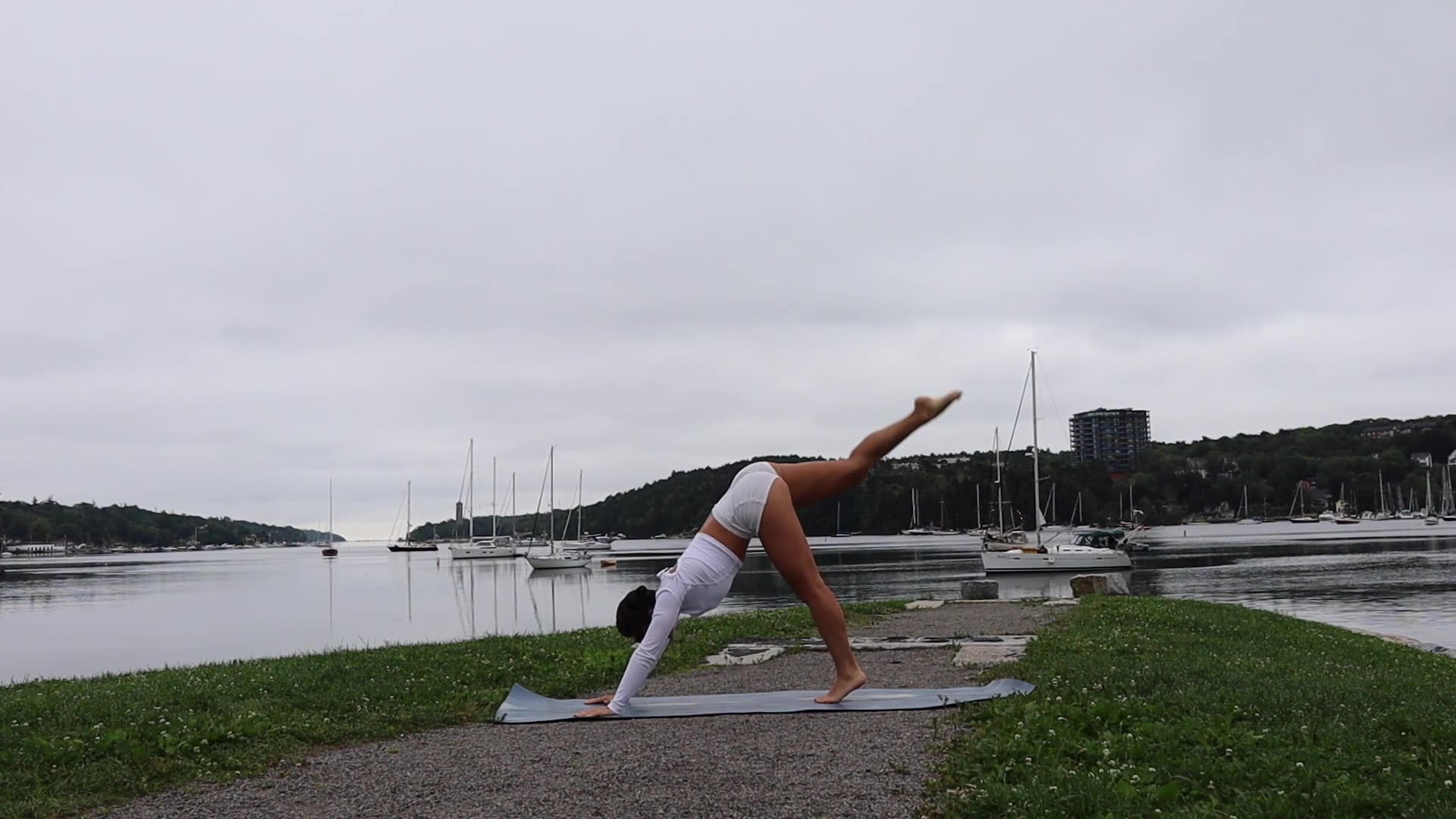 30 minute Yoga Workout - Strength & Stretch | Yoga with Emily