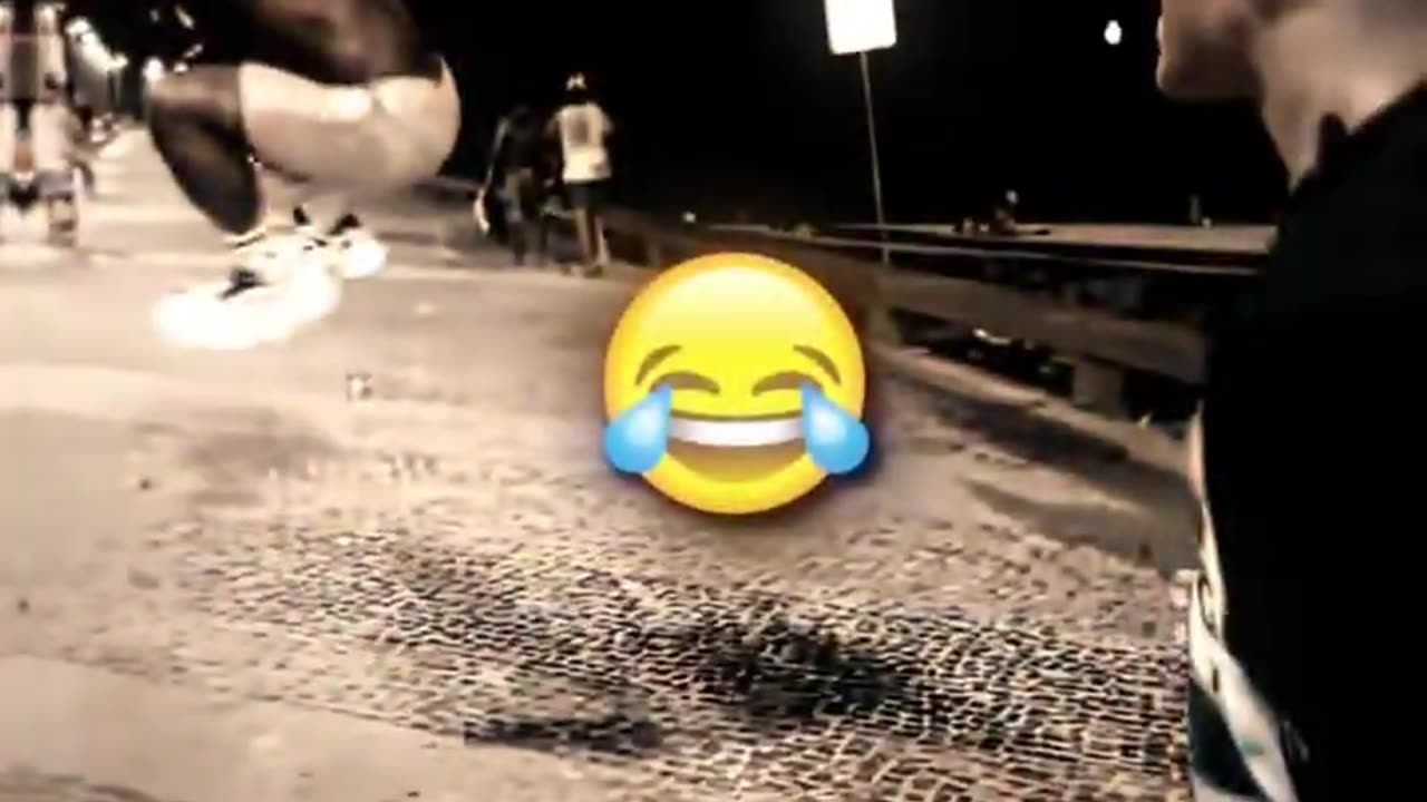 ISHOWSPEED SAVES HIS GIRL